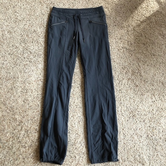 Athleta Dark Gray Metro Slouch Sweat Pants Size XS - Picture 1 of 14
